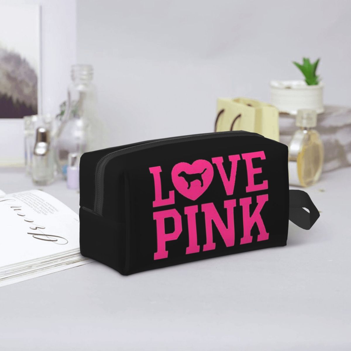 Розовая косметичка Love Pink:  – обзор и цена Beauty Love Makeup