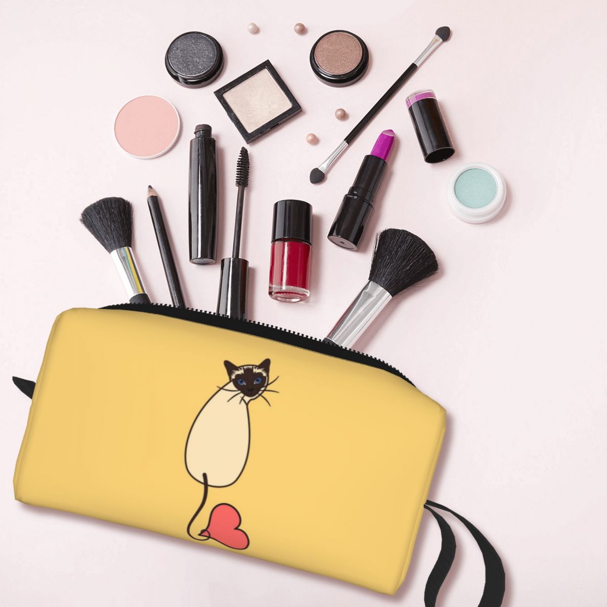 Желтая косметичка Love Siamese – обзор и цена Beauty Love Makeup